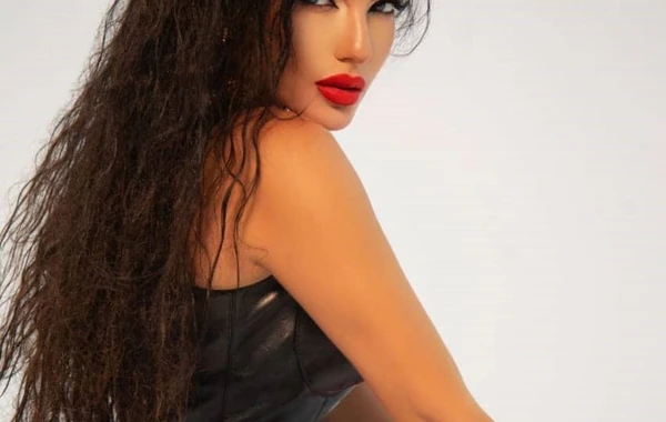 Dilarə Kazımova açıq-saçıq klipinə 25 min AZN xərclədi - FOTO/VİDEO