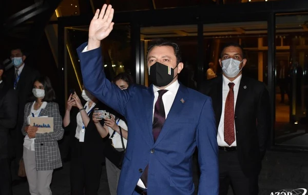 Maduronun Azərbaycana səfəri başa çatdı - FOTO