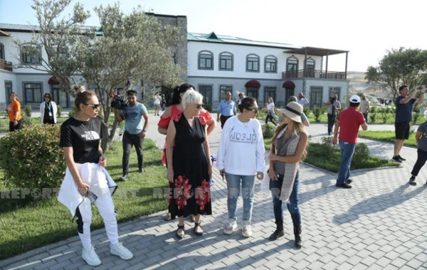Əcnəbi səyahətçilər Zəngilana səfər ediblər - FOTO