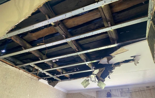 Bərdədə şəhid ailəsinin evi yandı - FOTO