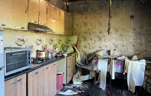 Bərdədə şəhid ailəsinin evi yandı - FOTO