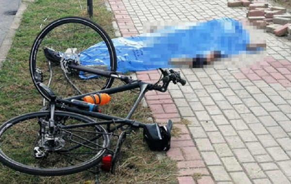 Bakıda 16 yaşlı qız velosipeddən yıxılıb öldü