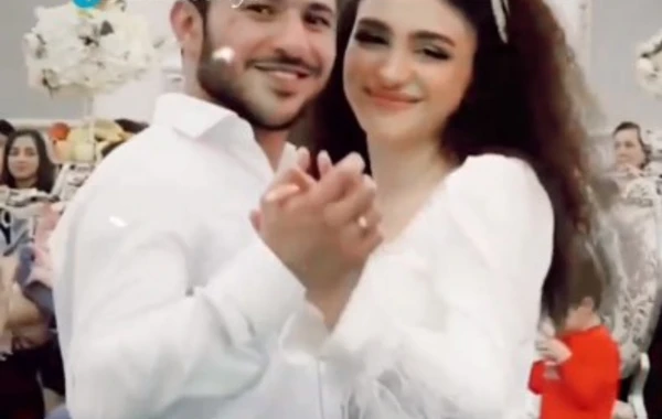 Azərbaycanlı müğənni duet ortağının bacısı ilə evlənib - FOTO/VİDEO