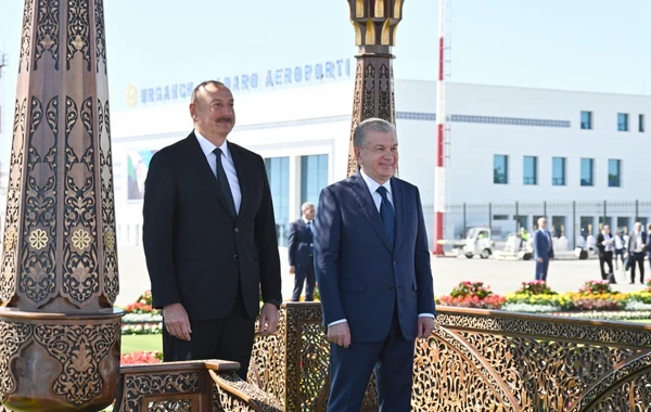 Президент Азербайджана прибыл в город Ургенч Узбекистана - ФОТО