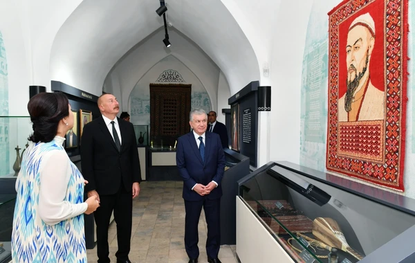 Президенты Азербайджана и Узбекистана ознакомились с историко-архитектурным музеем "Ичан-Кала" - ФОТО
