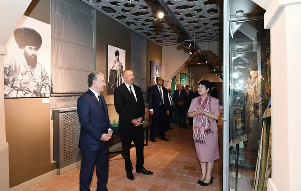 Azərbaycan və Özbəkistan prezidentləri “Nurullaboy” saray kompleksi ilə tanış olublar
