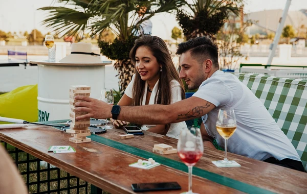 SOMERSBY - Danimarka üslubunda yay şəkilləri! - FOTO