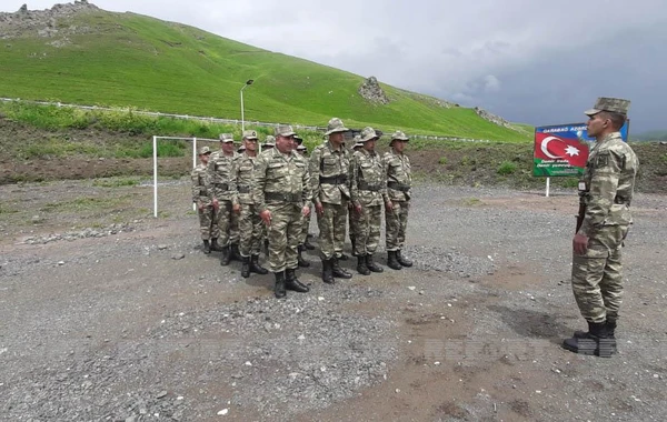 Kəlbəcərdə xidmət edən hərbçilər: "Şəraitimiz yaxşıdır, heç bir problemimiz yoxdur" - REPORTAJ