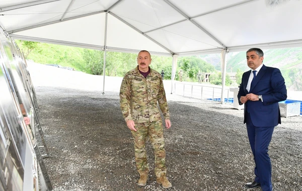 Президент Ильхам Алиев совершил поездку в Гейгельский, Кяльбаджарский и Лачинский районы - ФОТО