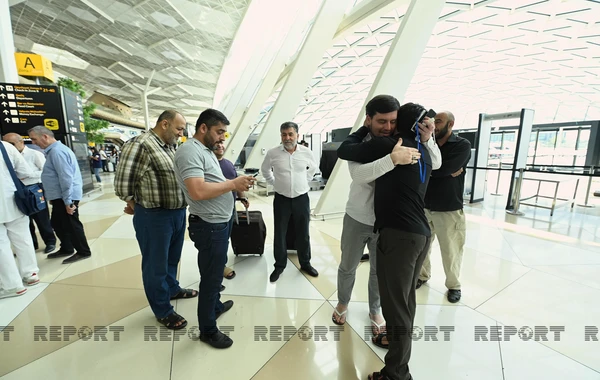 Azərbaycanlı zəvvarların ilk qrupu Həcc ziyarətinə yola düşüb - FOTO