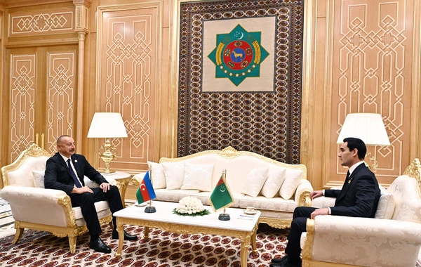 Azərbaycan və Türkmənistan Prezidentlərinin görüşü olub - FOTO