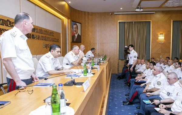 Səfər Mehdiyev əməliyyat müşavirəsi keçirdi - FOTO