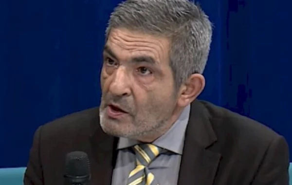 Сын народного артиста украл из магазина очки стоимостью 150 манатов? - ВИДЕО