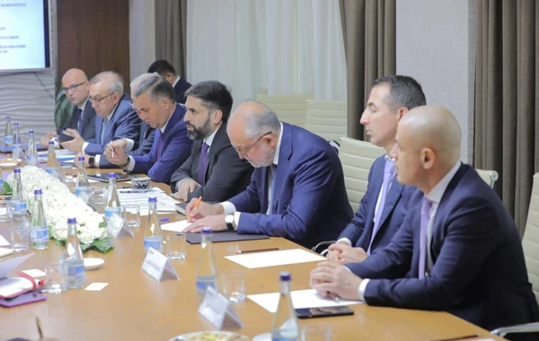 Rövşən Nəcəf Özbəkistanın energetika nazirinin birinci müavini ilə görüşdü - YENİLƏNİB - FOTO