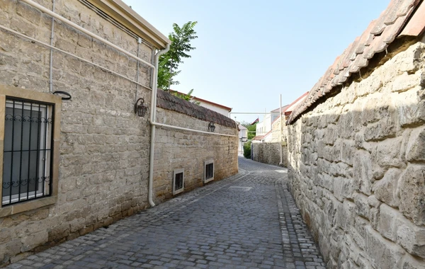 Prezident İlham Əliyev Ramana qəsəbəsində görülən abadlıq işləri ilə tanış olub - FOTO