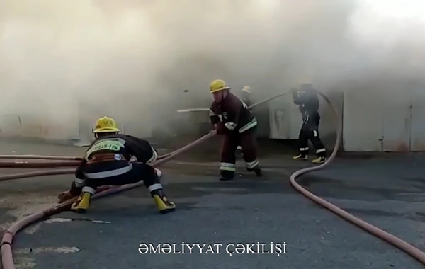 Nazirlik əməkdaşları üçü azyaşlı olmaqla beş nəfəri xilas ediblər - VİDEO