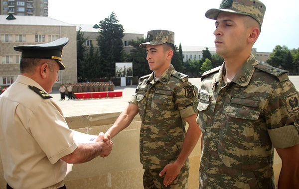 “Ehtiyat zabit hazırlığı kursu”nun buraxılış mərasimi keçirilib