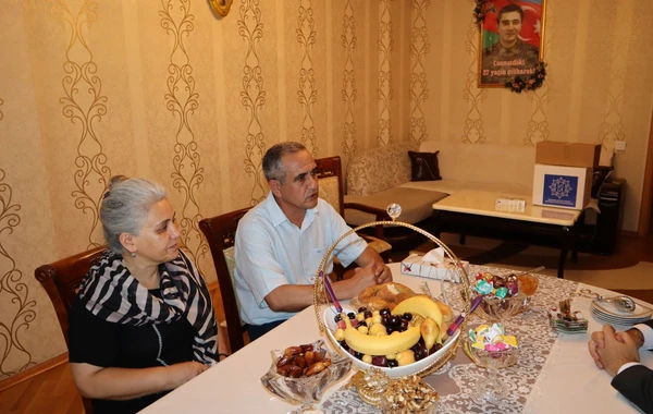 Mehriban Əliyevanın təşəbbüsü ilə şəhid ailələrinə bayram sovqatları çatdırılıb - FOTO