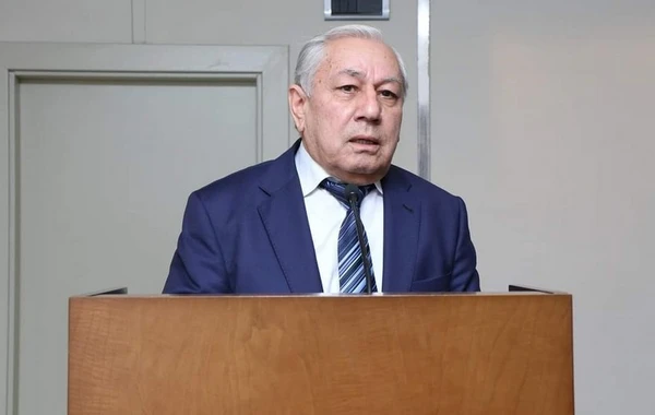 Azərbaycanda alim vəfat edib