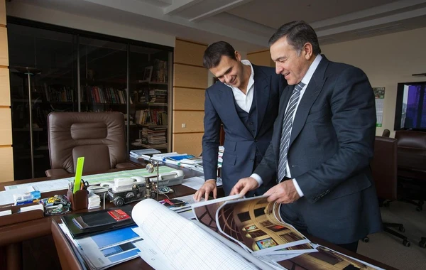 Emin atası Araz Ağalarovdan yazdı: "33 ilin 21 ilini onunla işləmişəm" - FOTO