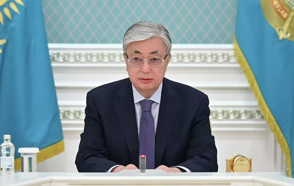 Tokayev 14 hərbçinin ölümündən sonra müdafiə nazirini vəzifədən çıxardı