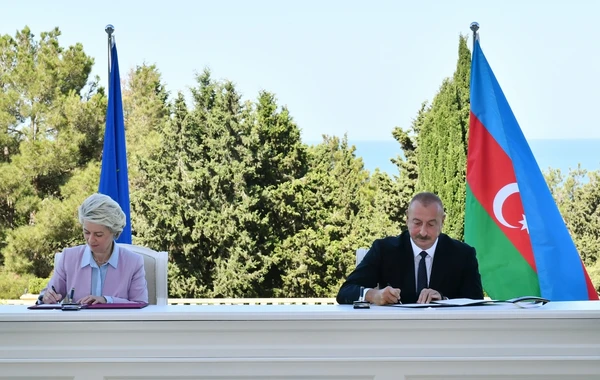 Azərbaycan ilə Aİ arasında enerji sahəsində Strateji Tərəfdaşlığa dair Anlaşma Memorandumu imzalanıb - FOTO