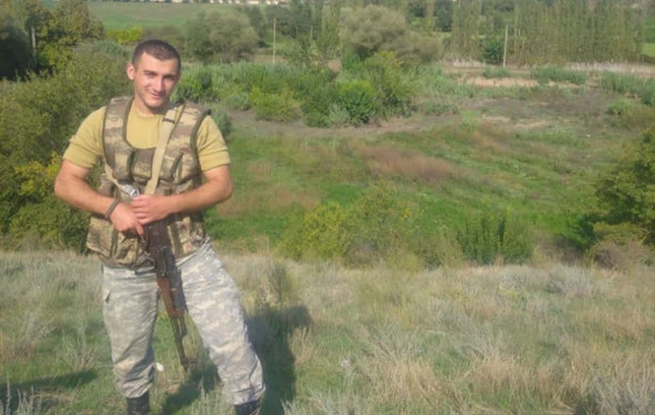 Qazi: “Yaralı hərbçini ərazidən çıxaran zaman özüm də yaralandım” - FOTO