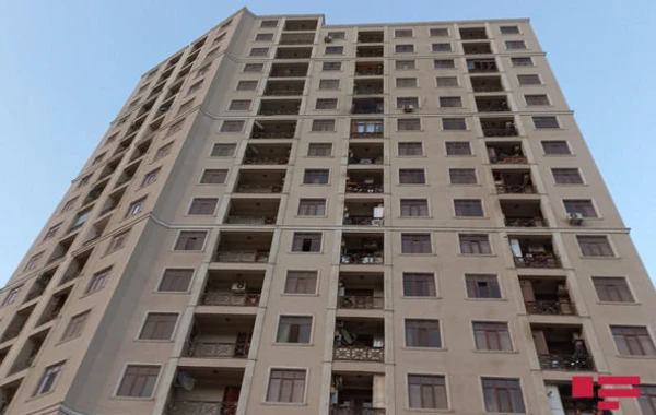 Вспыхнувший в здании журналистов пожар потушен - ОБНОВЛЕНО + ФОТО