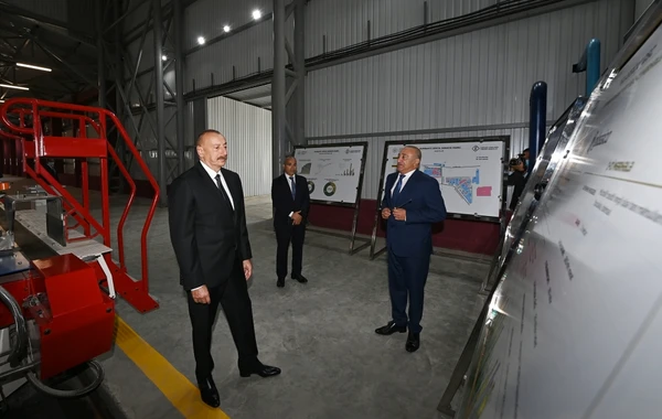 Президент принял участие в церемониях открытия и закладки фундамента в Сумгайытском химпромпарке - ФОТО