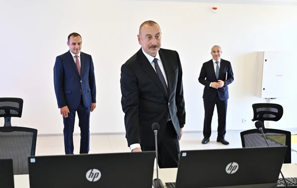 Президент принял участие в церемониях открытия и закладки фундамента в Сумгайытском химпромпарке - ФОТО