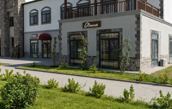 “Azercell”in xidmət mərkəzi Zəngilanın Ağalı kəndinin ilk sakinlərinin yolunu gözləyir - FOTO