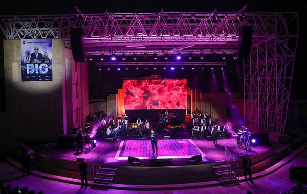 Eyyub Yaqubovun möhtəşəm konsertindən GÖRÜNTÜLƏR - FOTO/VİDEO