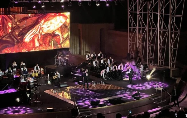 Eyyub Yaqubovun möhtəşəm konsertindən GÖRÜNTÜLƏR - FOTO/VİDEO