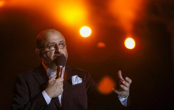 Eyyub Yaqubovun möhtəşəm konsertindən GÖRÜNTÜLƏR - FOTO/VİDEO