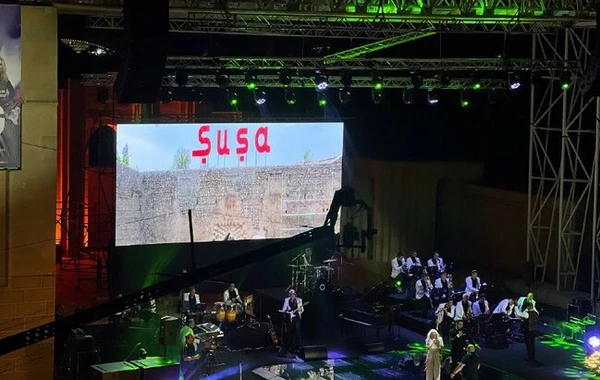 Eyyub Yaqubovun möhtəşəm konsertindən GÖRÜNTÜLƏR - FOTO/VİDEO