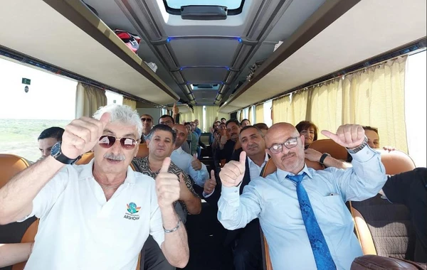 Diaspor nümayəndələrinin Şuşaya növbəti səfəri başlayıb