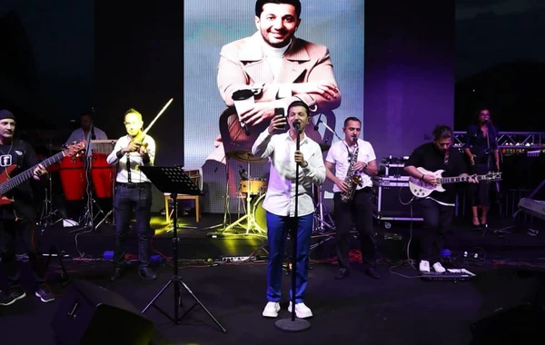 Xəyyam Nisanovun konsertindən GÖRÜNTÜLƏR - FOTO/VİDEO