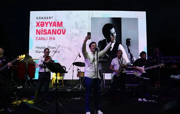 Xəyyam Nisanovun konsertindən GÖRÜNTÜLƏR - FOTO/VİDEO