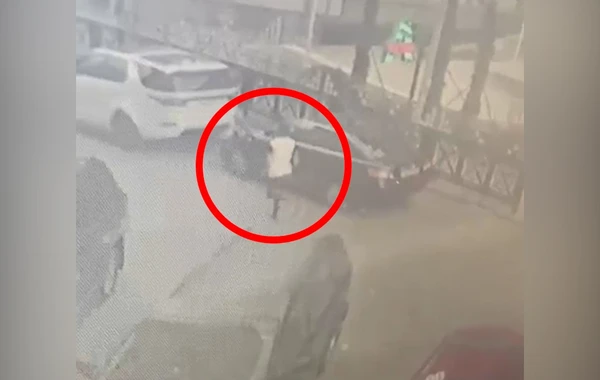 Küçədə vətəndaşdan 23 min manat oğurlayıb qaçan şəxs saxlanıldı - VİDEO