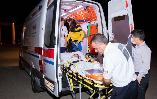 "YAŞAT" Fondu şəhid övladını Türkiyəyə müalicəyə göndərdi - FOTO