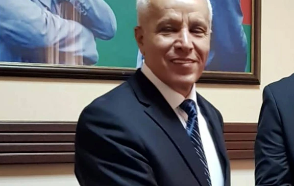 Həbs olunan gömrükçü sabiq baş nazirin qardaşı oğlu imiş