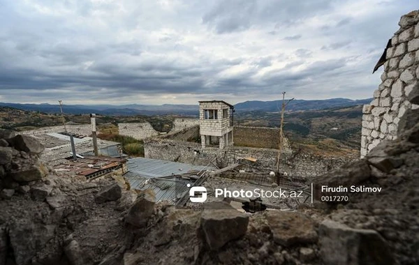 Azərbaycanlı əsirlərin işgəncə gördüyü vahiməli Şuşa həbsxanası - FOTOREPORTAJ