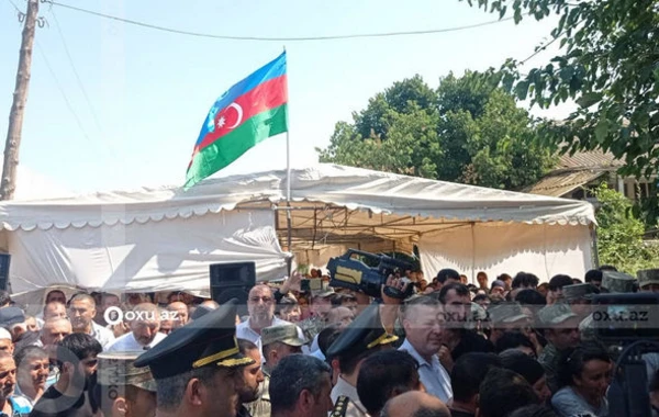 Azərbaycan Ordusunun şəhid olan əsgəri dəfn olunub - YENİLƏNİB