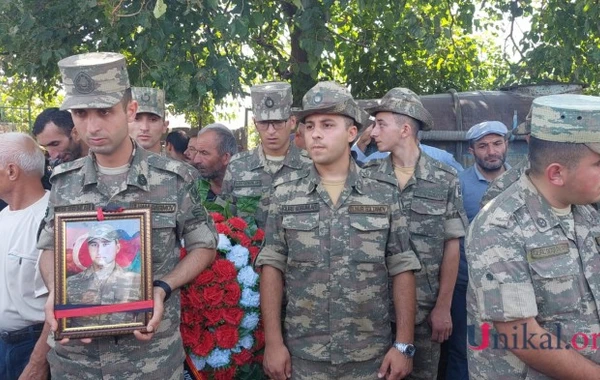 В Шамкире простились с погибшим солдатом азербайджанской армии - ОБНОВЛЕНО + ВИДЕО