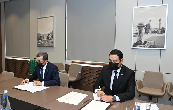 Ceyhun Bayramov Türkmənistanın yeni səfiri ilə görüşüb - FOTO