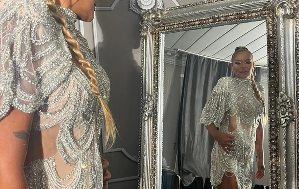 Demet Akalın: "Anar mənim üçün 1 aya saç hazırlatdırdı" - FOTO/VİDEO