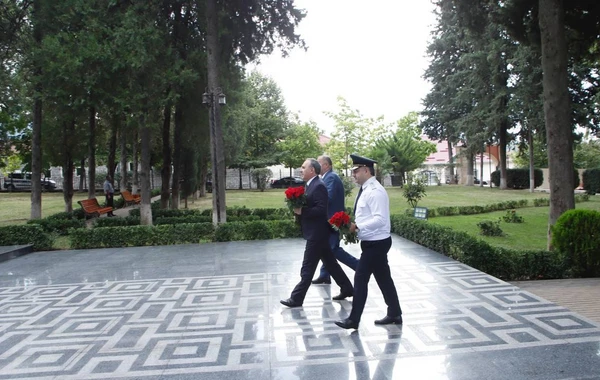 Kamran Əliyev prokurorlara tapşırıqlar verdi - FOTO