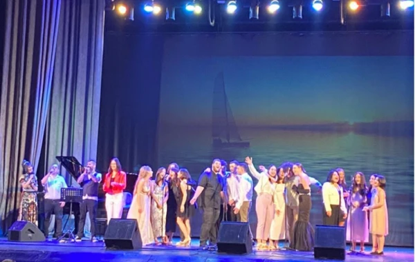 Azərbaycanlı gənclərin Batumidə “Musiqili Gecə” adlı konsertdə çıxış ediblər - FOTO
