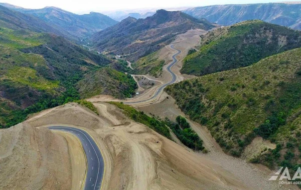 Laçın şəhərindən yan keçən yeni avtomobil yolunun tikintisi yekunlaşıb - FOTO