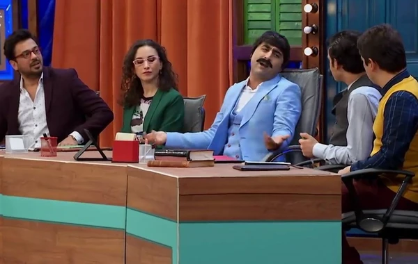 "Güldür Güldür"ün ulduz aktyoru şounu tərk edir - FOTO
